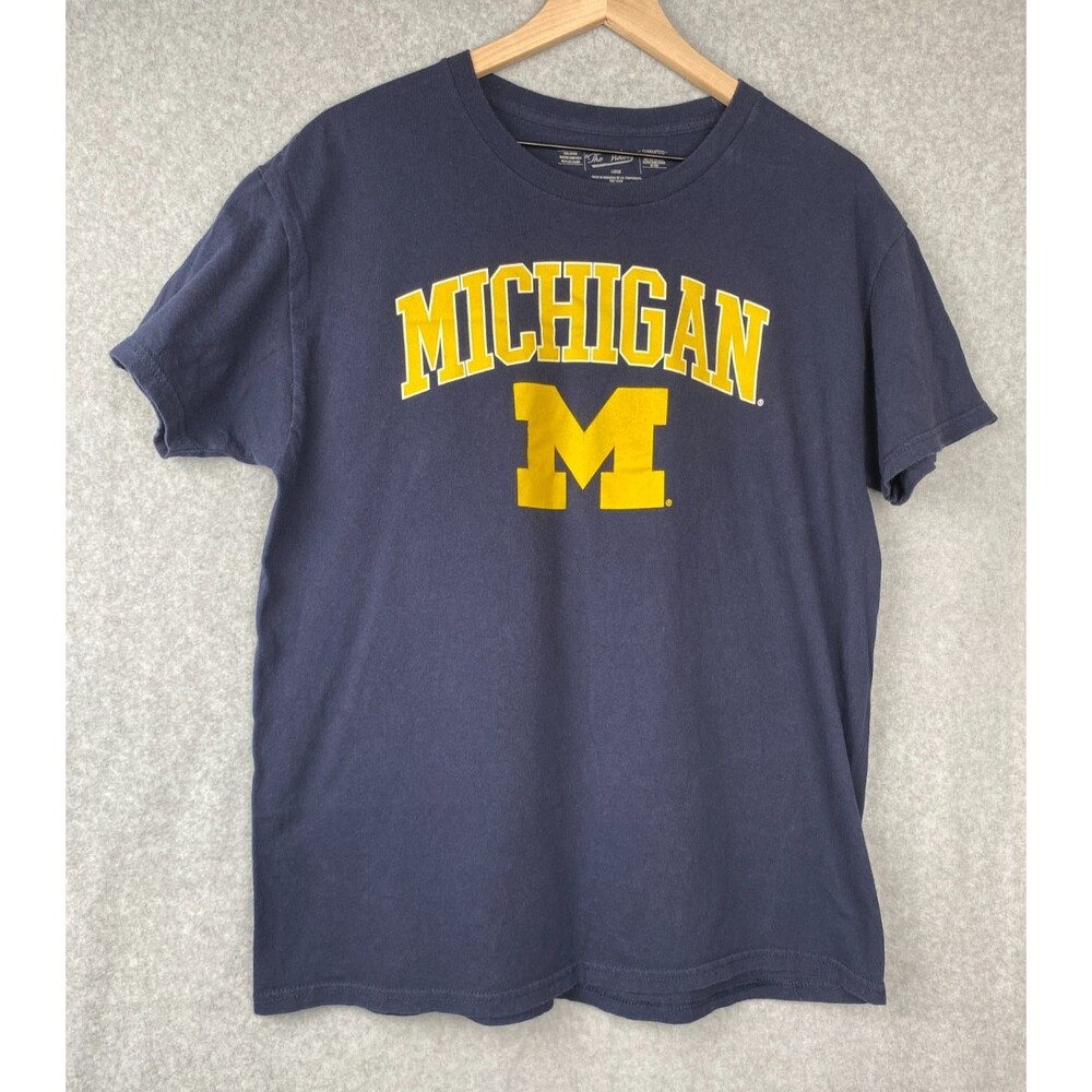 University of Michigan Navy T-Shirt Large Victory Brand NCAA Tee